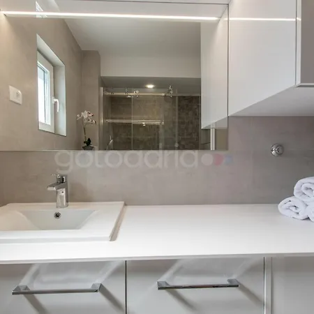 Luxury Sea View Padi Via Mare Apartment