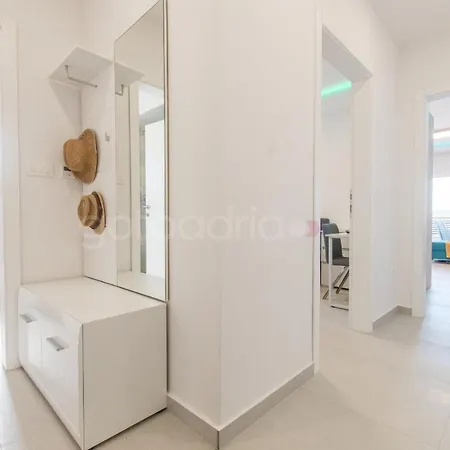 Luxury Sea View Padi Via Mare Apartment